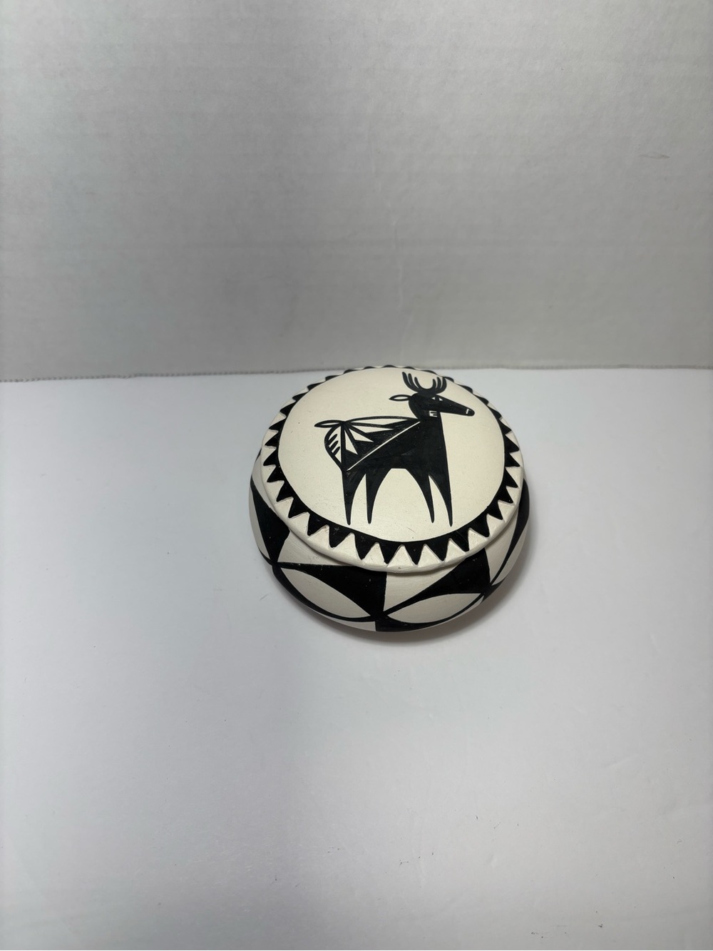 Native American Art Trinket Box Signed Pauline Abeita Acoma Pottery New Mexico